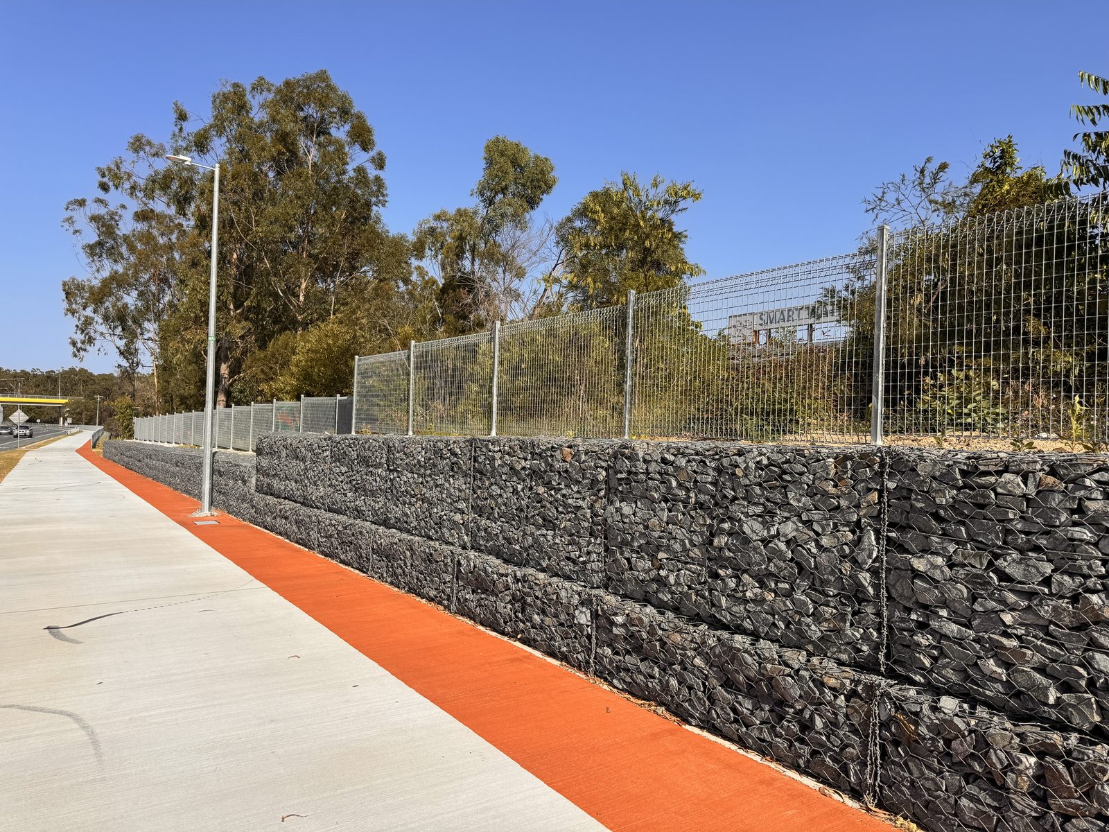 Gabion baskets stabilising an embankment - photo 4