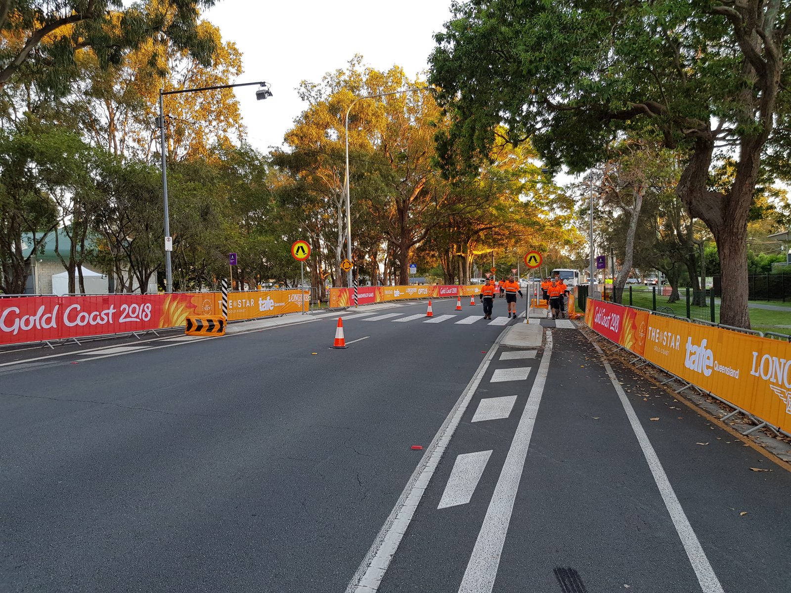Crowd control fencing at a major motorsport event - photo 2